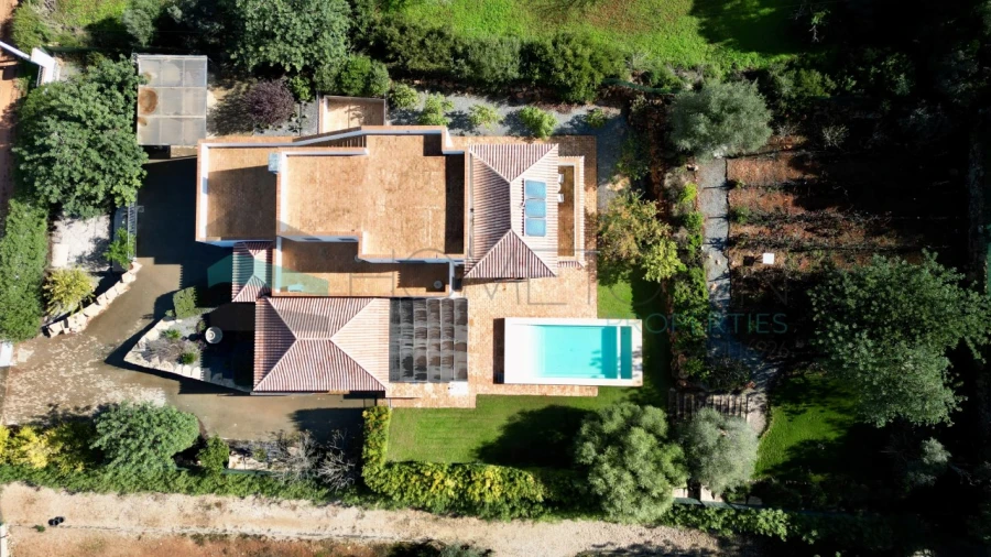 Moradia T4 para Venda em Loule (São Clemente) Foto 50