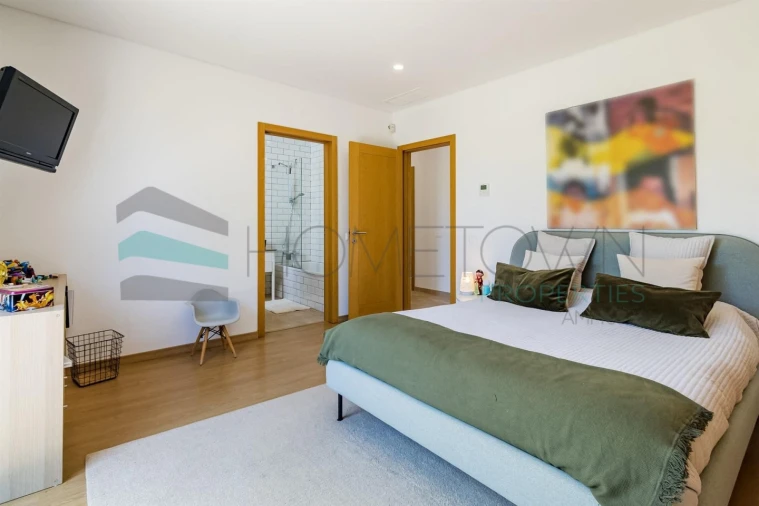 Moradia T4 para Venda em Loule (São Clemente) Foto 37