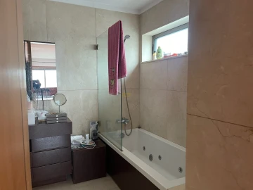 Apartamento T3 para Venda em Mafamude e Vilar do Paraíso