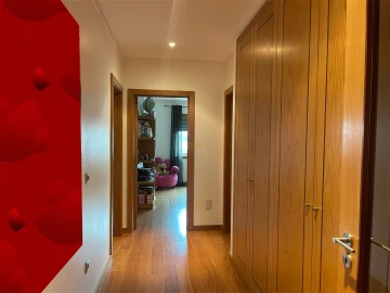 Apartamento T3 para Venda em Mafamude e Vilar do Paraíso