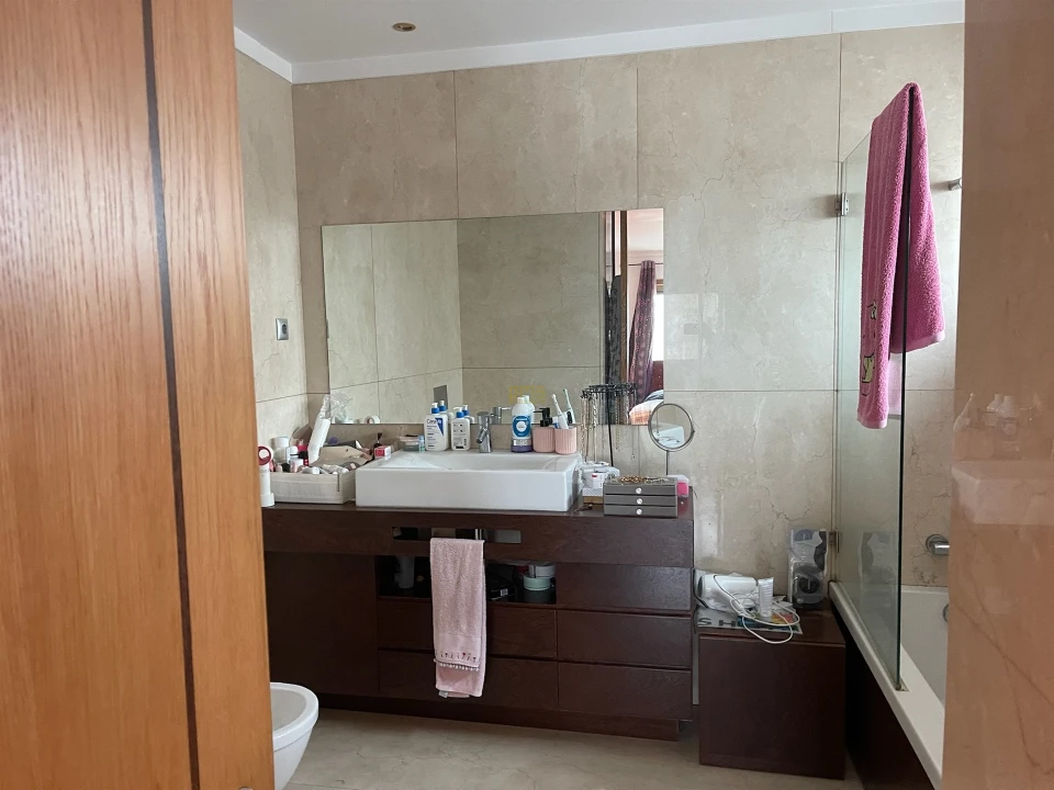 Apartamento T3 para Venda em Mafamude e Vilar do Paraíso Foto 18