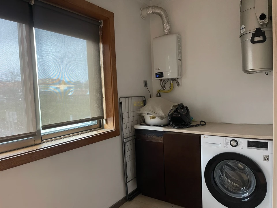 Apartamento T3 para Venda em Mafamude e Vilar do Paraíso Foto 21
