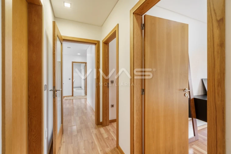 Moradia T3 para Venda em Lama Foto 25