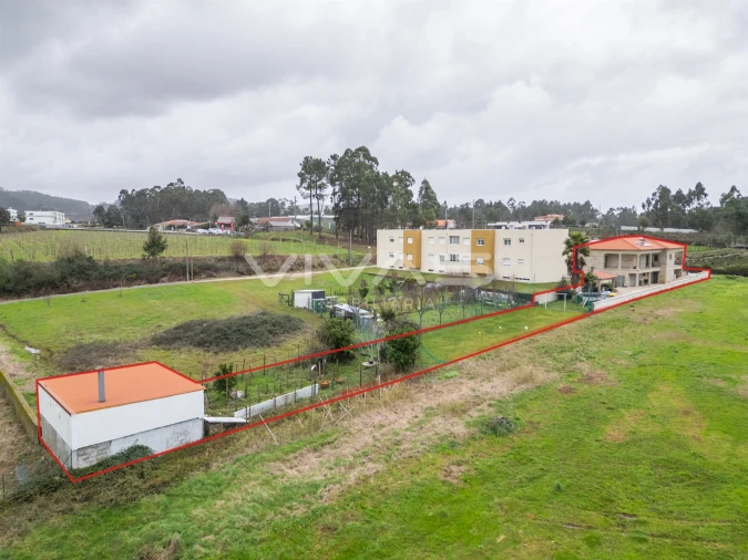 Moradia T3 para Venda em Lama Foto 37