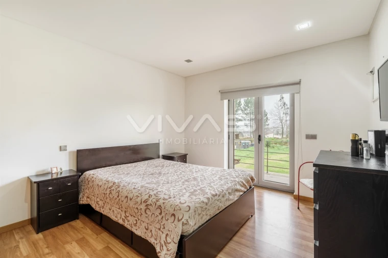 Moradia T3 para Venda em Lama Foto 18