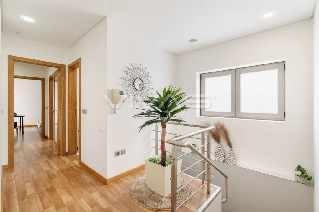 Moradia T3 para Venda em Lama Foto 17