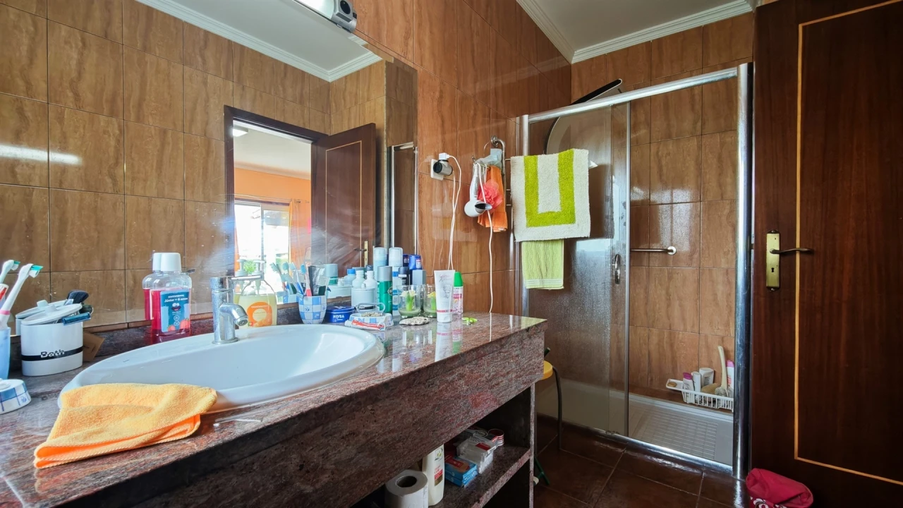 Quinta T4 para Venda em Guia Foto 29