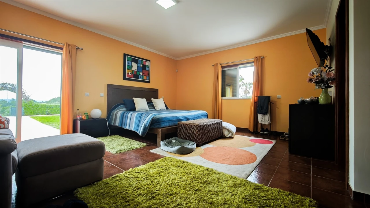 Quinta T4 para Venda em Guia Foto 28