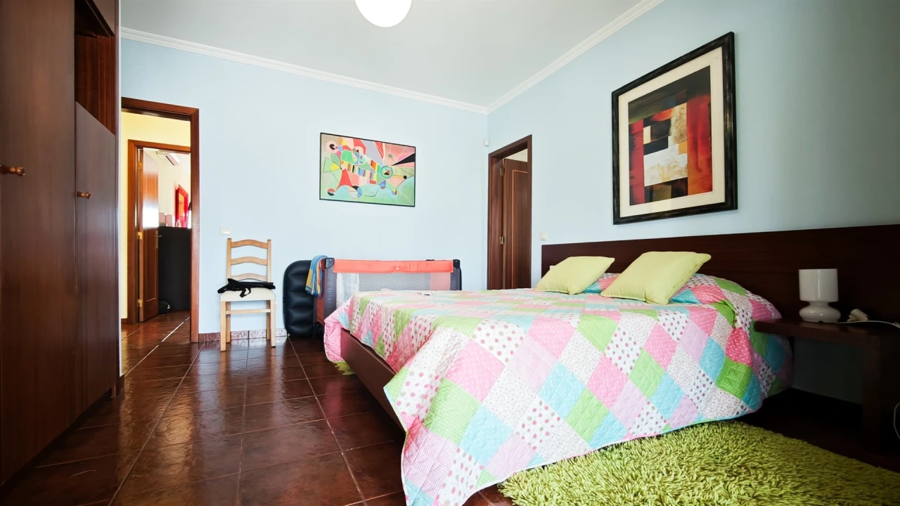 Quinta T4 para Venda em Guia Foto 36