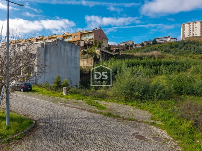 Terreno para Venda em Penafiel Foto 13