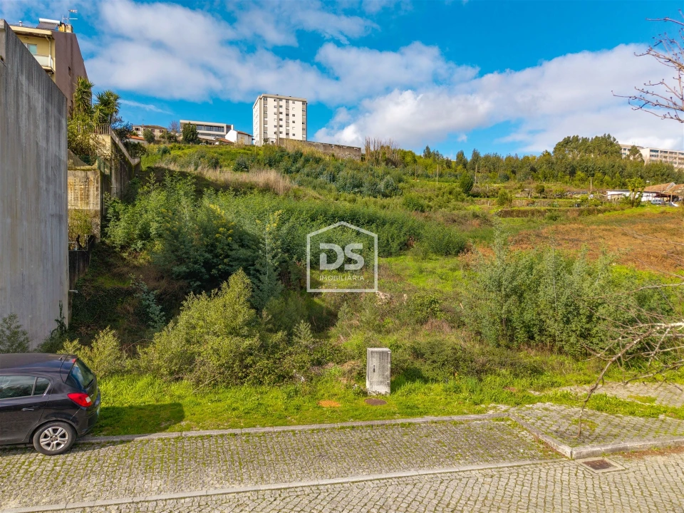 Terreno para Venda em Penafiel Foto 4