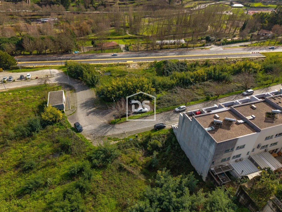 Terreno para Venda em Penafiel Foto 6