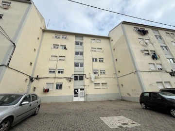 Apartamento T3 para Venda em Laranjeiro e Feijó
