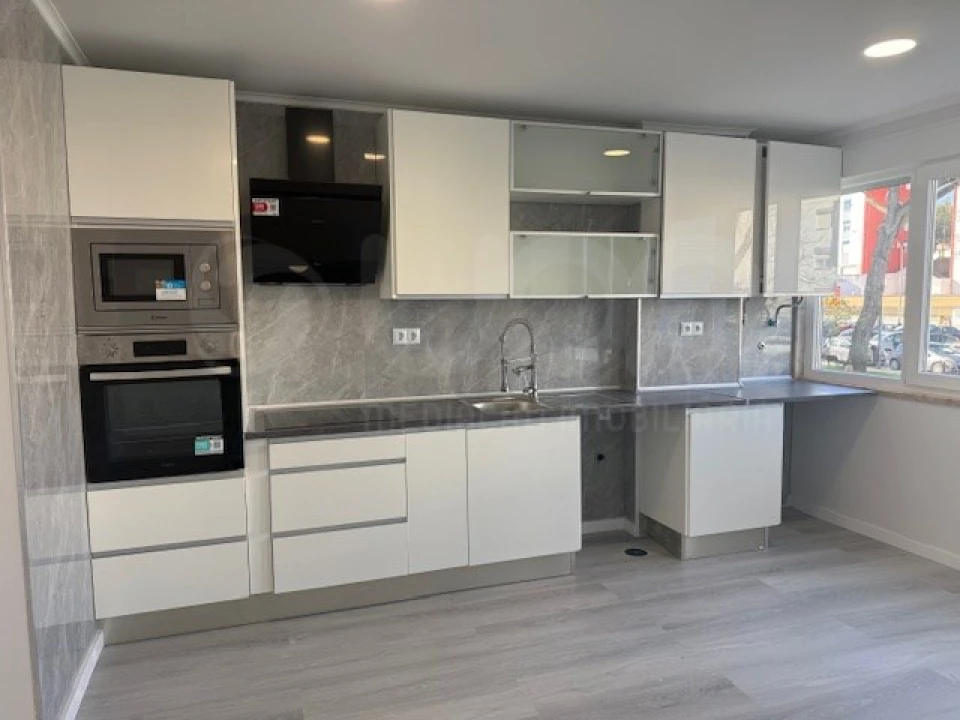 Apartamento T2 para Venda em Oeiras e São Julião da Barra, Paço de Arcos e Caxias Foto 6