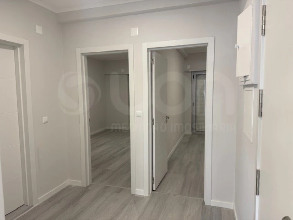 Apartamento T2 para Venda em Oeiras e São Julião da Barra, Paço de Arcos e Caxias Foto 12