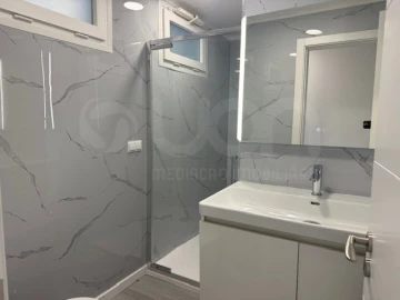 Apartamento T2 para Venda em Oeiras e São Julião da Barra, Paço de Arcos e Caxias