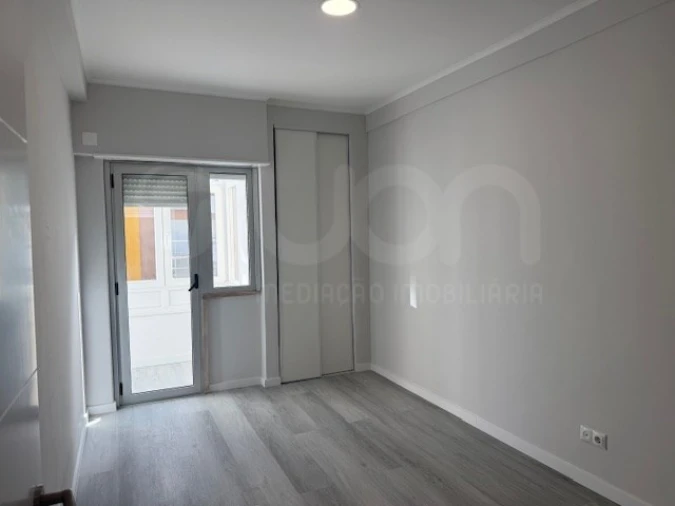 Apartamento T2 para Venda em Oeiras e São Julião da Barra, Paço de Arcos e Caxias Foto 9