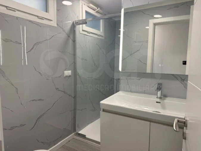 Apartamento T2 para Venda em Oeiras e São Julião da Barra, Paço de Arcos e Caxias Foto 13