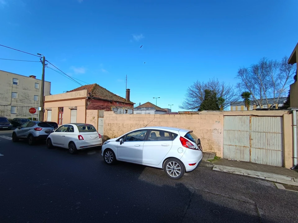 Moradia T4 para Venda em Matosinhos e Leça da Palmeira Foto 13