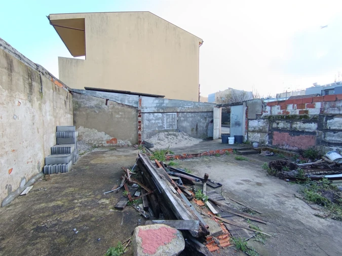 Moradia T4 para Venda em Matosinhos e Leça da Palmeira Foto 1