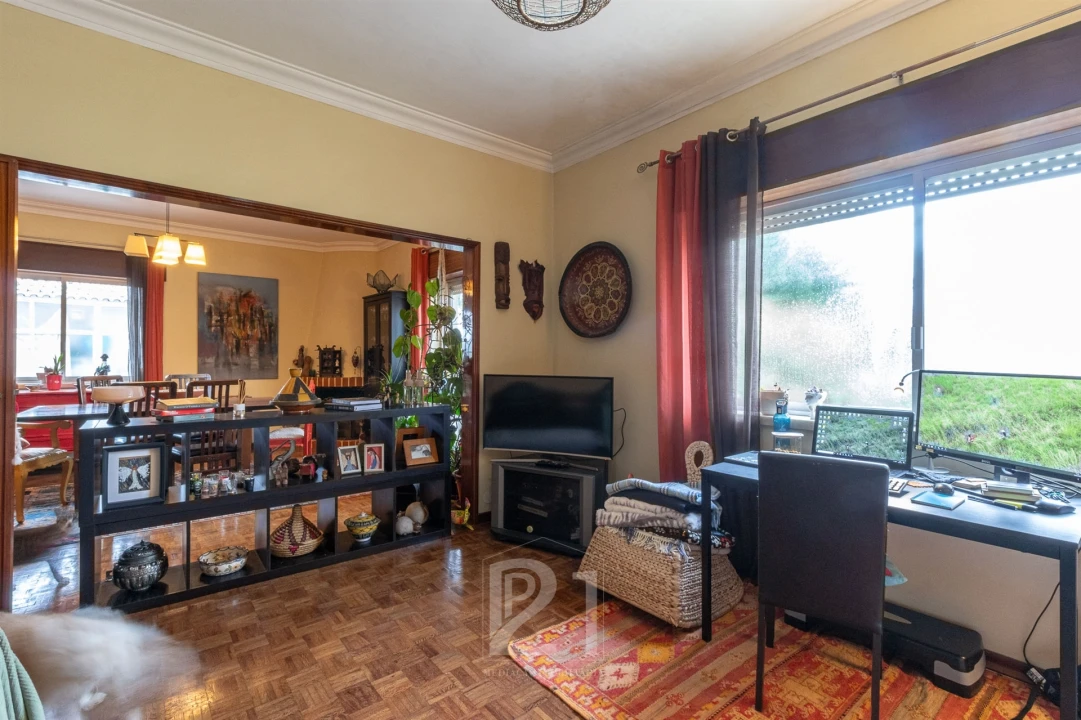 Moradia T5 para Venda em Massamá e Monte Abraão Foto 30