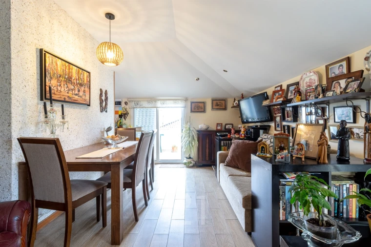 Moradia T5 para Venda em Massamá e Monte Abraão Foto 40