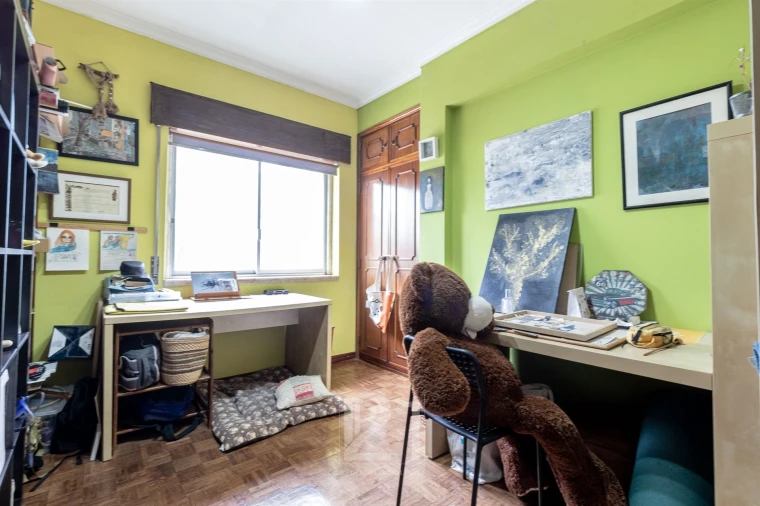 Moradia T5 para Venda em Massamá e Monte Abraão Foto 14