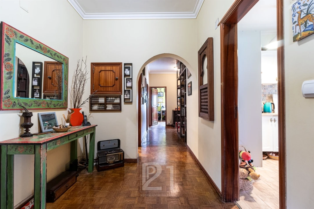 Moradia T5 para Venda em Massamá e Monte Abraão Foto 20