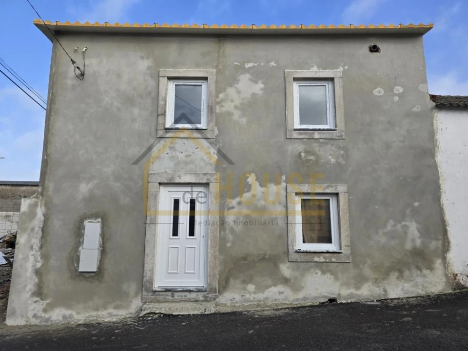 Moradia T3 para Venda em Miragaia e Marteleira Foto 19