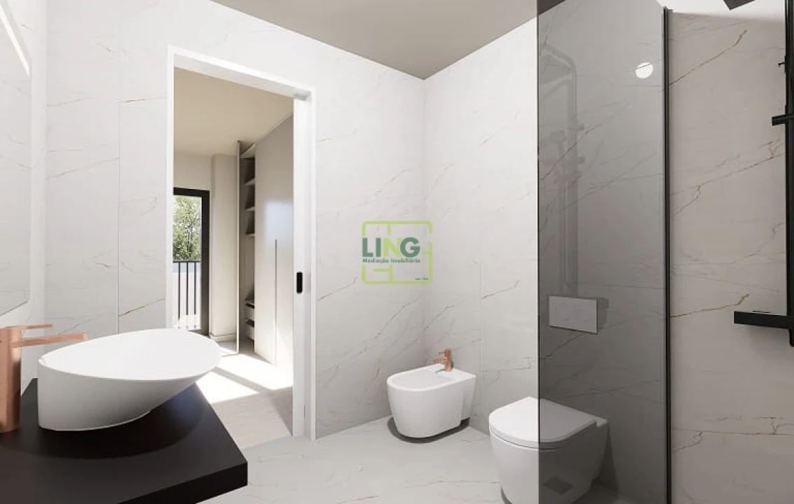 Moradia T3 para Venda em Tortosendo Foto 9