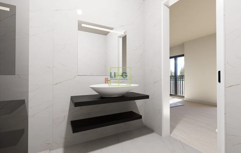 Moradia T3 para Venda em Tortosendo Foto 8