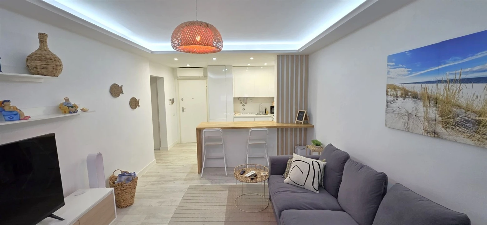 Apartamento T1 para Venda em Olhão Foto 2