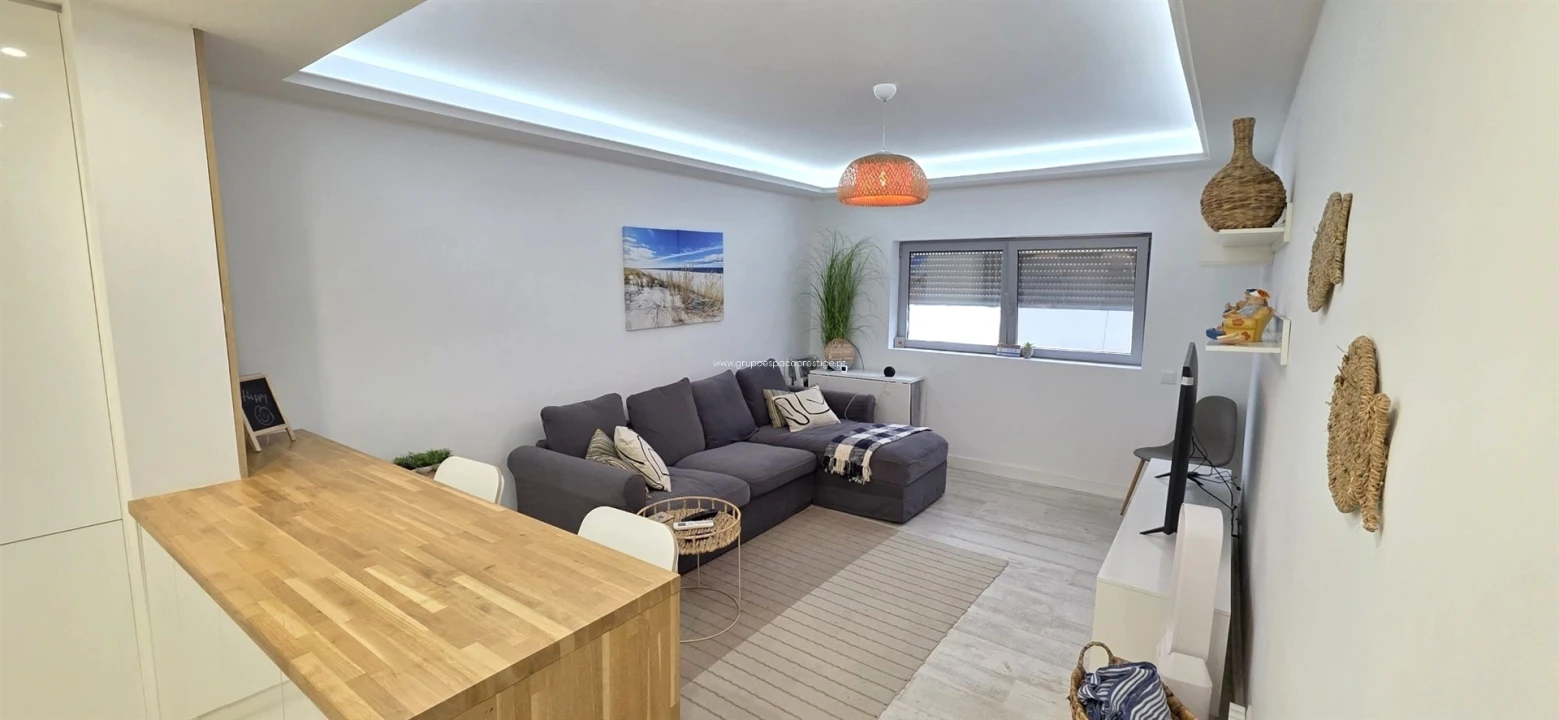 Apartamento T1 para Venda em Olhão Foto 4