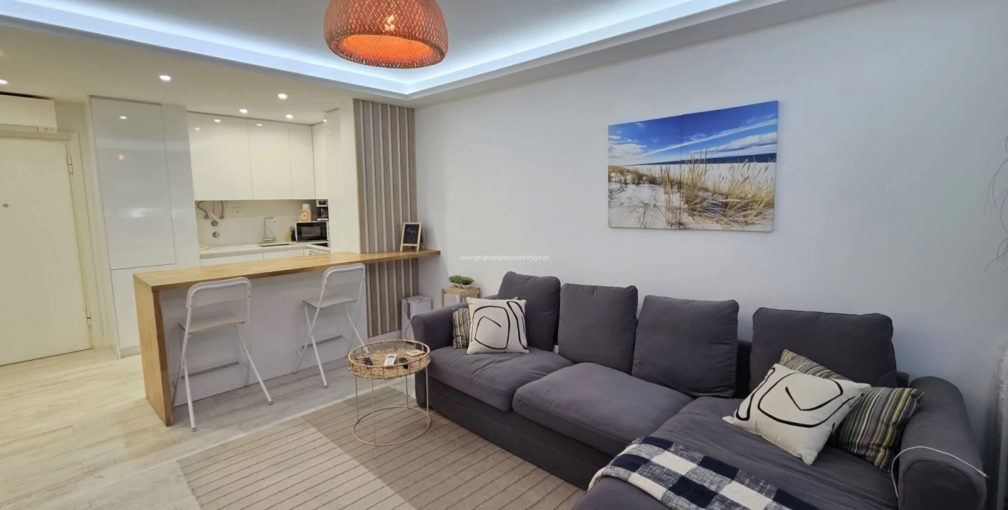 Apartamento T1 para Venda em Olhão Foto 5