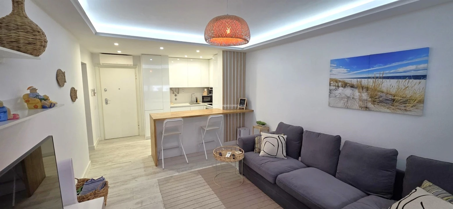 Apartamento T1 para Venda em Olhão Foto 1