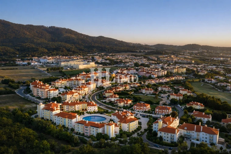 Apartamento T3 para Venda em Santa Maria e São Miguel, São Martinho, São Pedro Penaferrim Foto 2