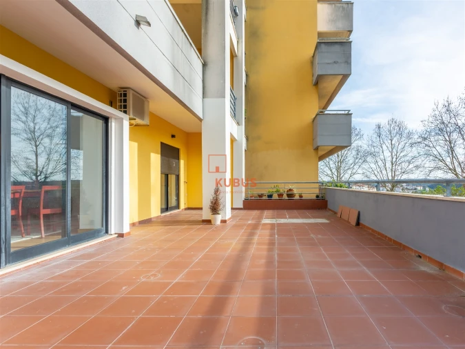 Apartamento T2 para Venda em Abrantes (São Vicente e São João) e Alferrarede Foto 18