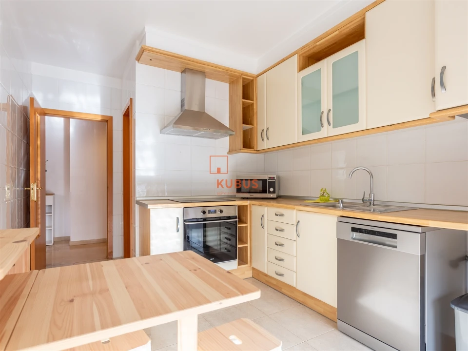 Apartamento T2 para Venda em Abrantes (São Vicente e São João) e Alferrarede Foto 3