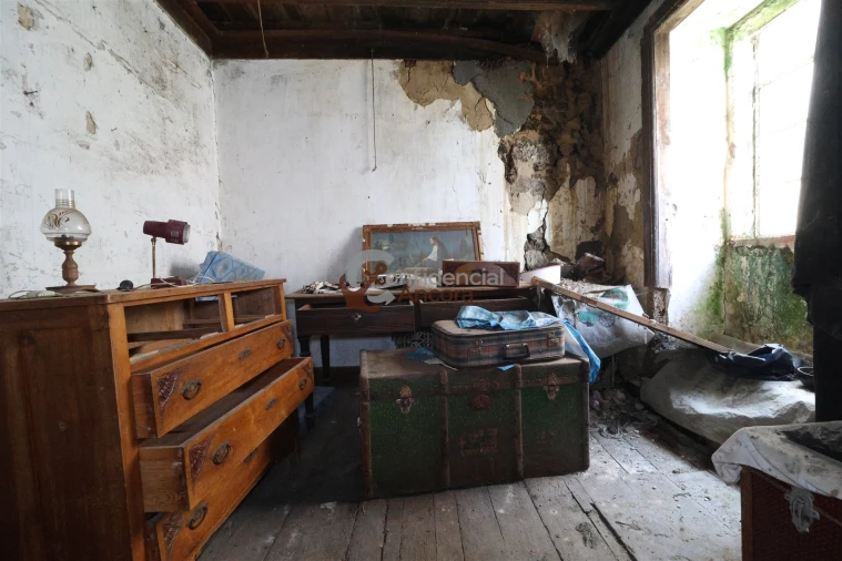 Moradia T0 para Venda em Figueiró da Serra e Freixo da Serra Foto 3