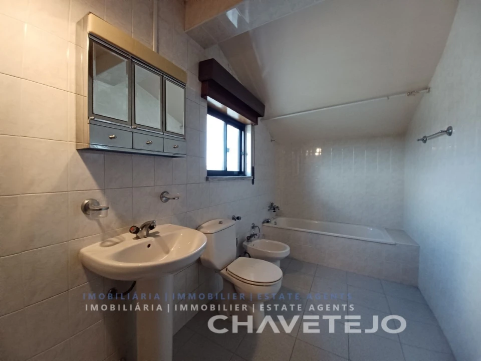 Moradia T4 para Venda em São João Baptista e Santa Maria dos Olivais Foto 26