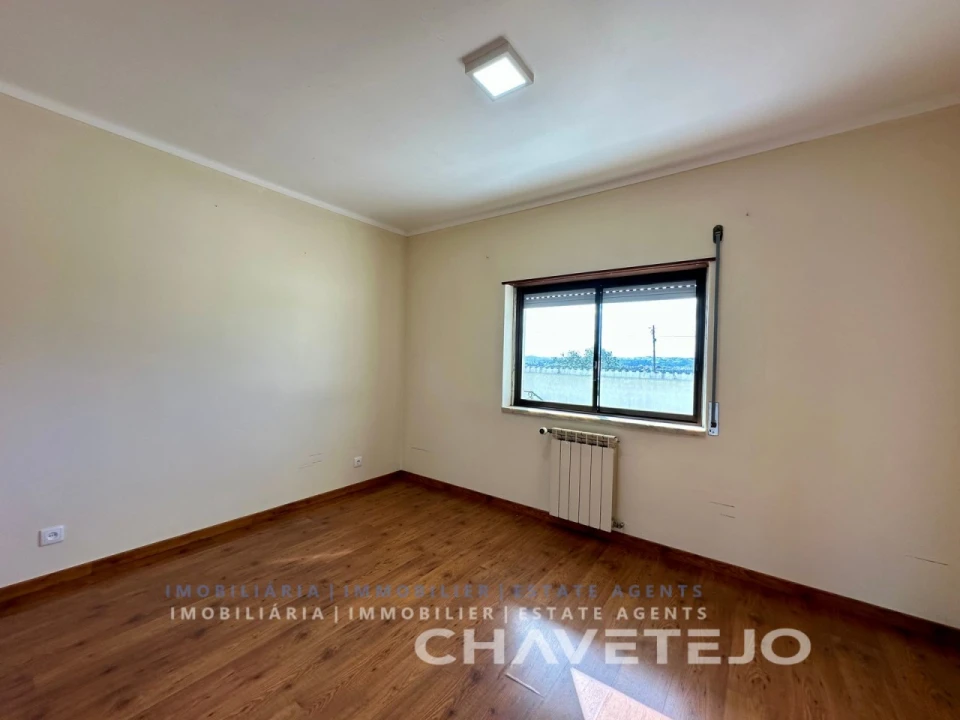 Moradia T4 para Venda em São João Baptista e Santa Maria dos Olivais Foto 38