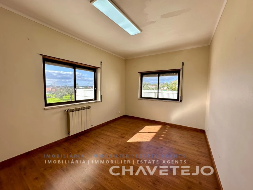 Moradia T4 para Venda em São João Baptista e Santa Maria dos Olivais Foto 39