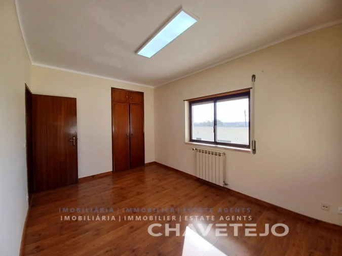 Moradia T4 para Venda em São João Baptista e Santa Maria dos Olivais Foto 14