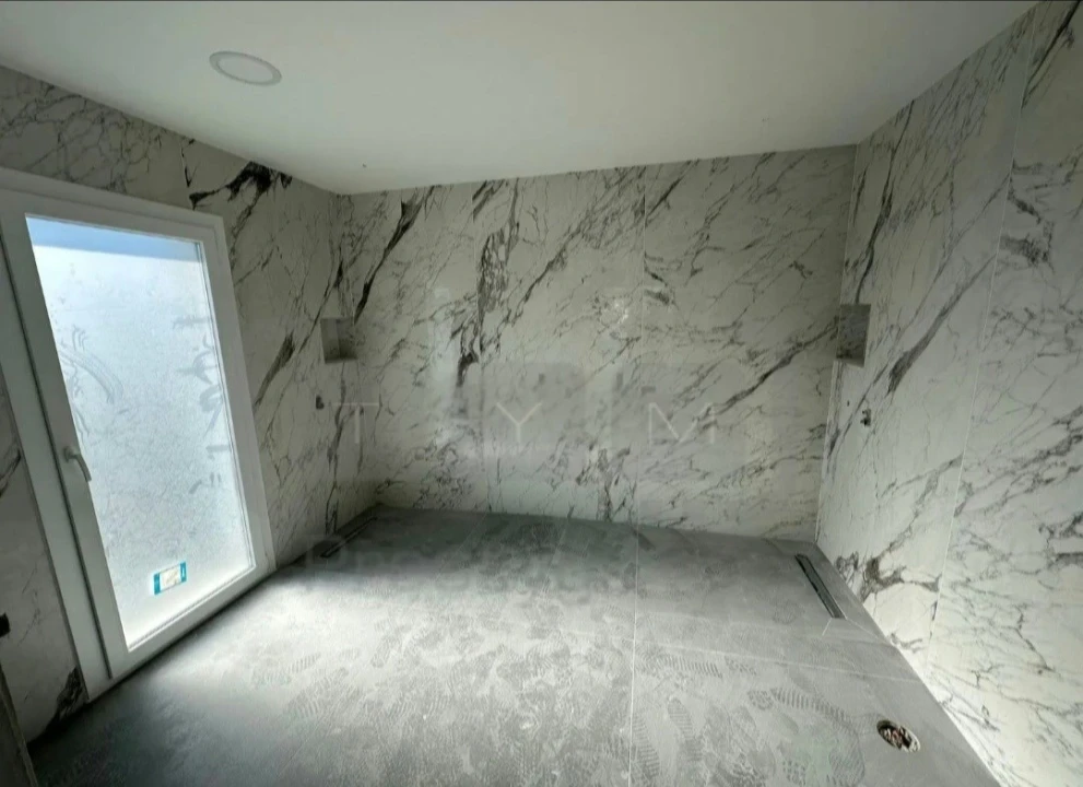 Moradia T5 para Venda em Nossa Sra de Fatima Foto 15