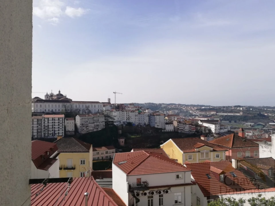 Apartamento T2 para Venda em Santo Antonio dos Olivais Foto 18