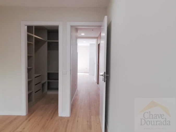 Apartamento T2 para Venda em Santo Antonio dos Olivais Foto 15