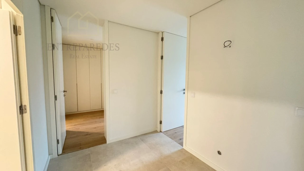 Apartamento T3 para Venda em Cedofeita, Santo Ildefonso, Sé, Miragaia, São Nicolau e Vitória Foto 10