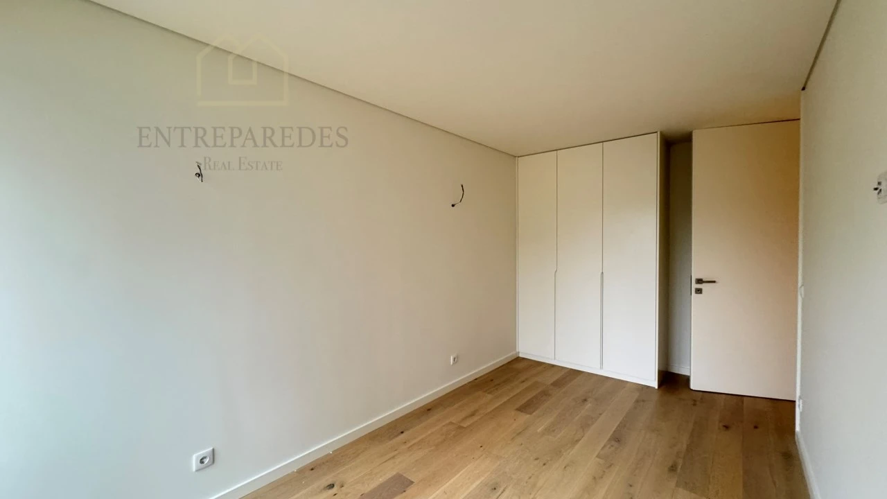 Apartamento T3 para Venda em Cedofeita, Santo Ildefonso, Sé, Miragaia, São Nicolau e Vitória Foto 17