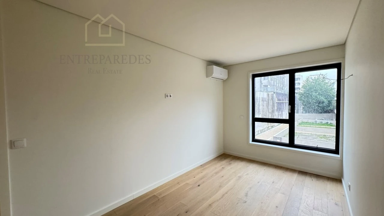 Apartamento T3 para Venda em Cedofeita, Santo Ildefonso, Sé, Miragaia, São Nicolau e Vitória Foto 19