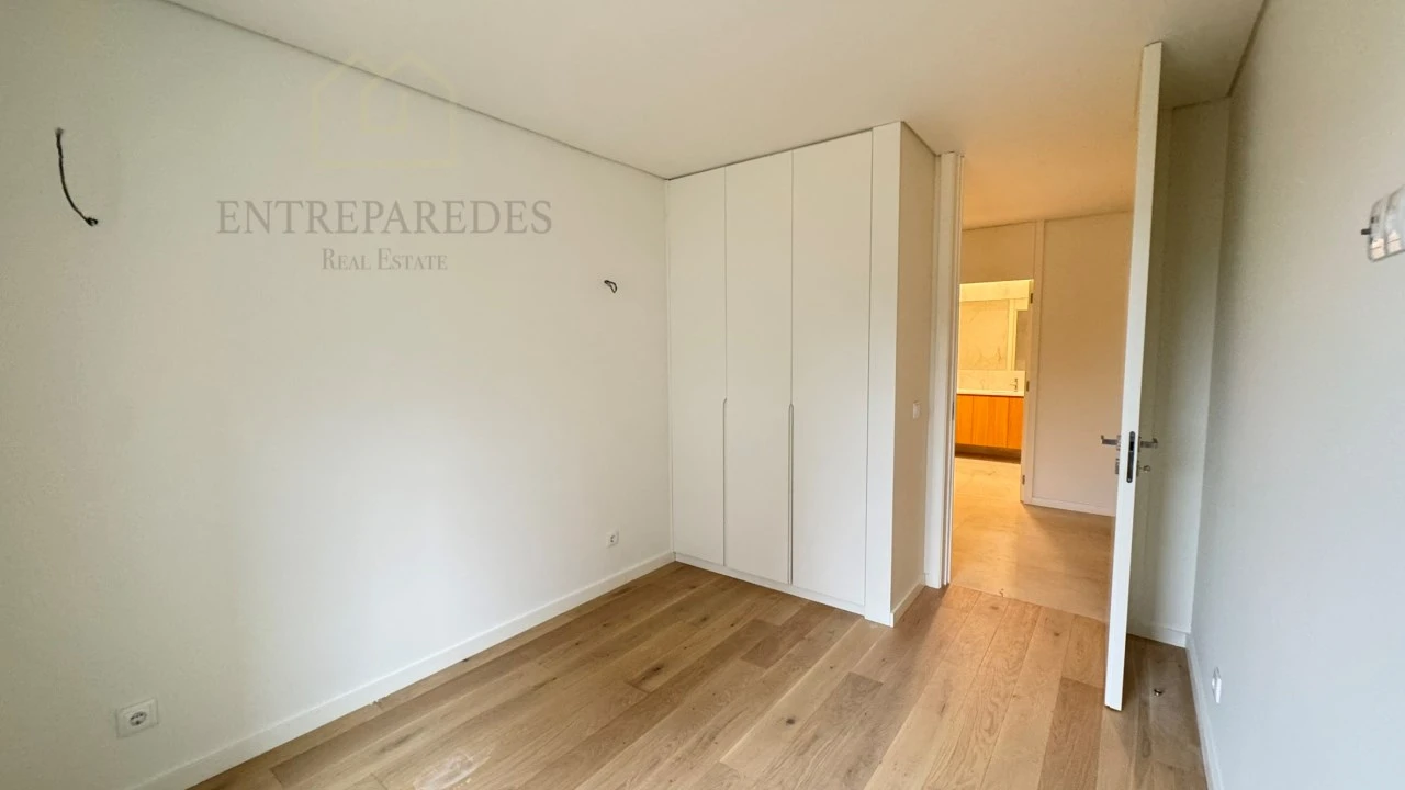 Apartamento T3 para Venda em Cedofeita, Santo Ildefonso, Sé, Miragaia, São Nicolau e Vitória Foto 23